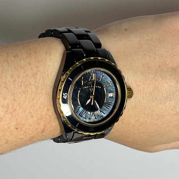 Swiss Legend Karamica Women’s Black Watch Ceramic, Tested, Works! Small Wrist - Picture 9 of 13